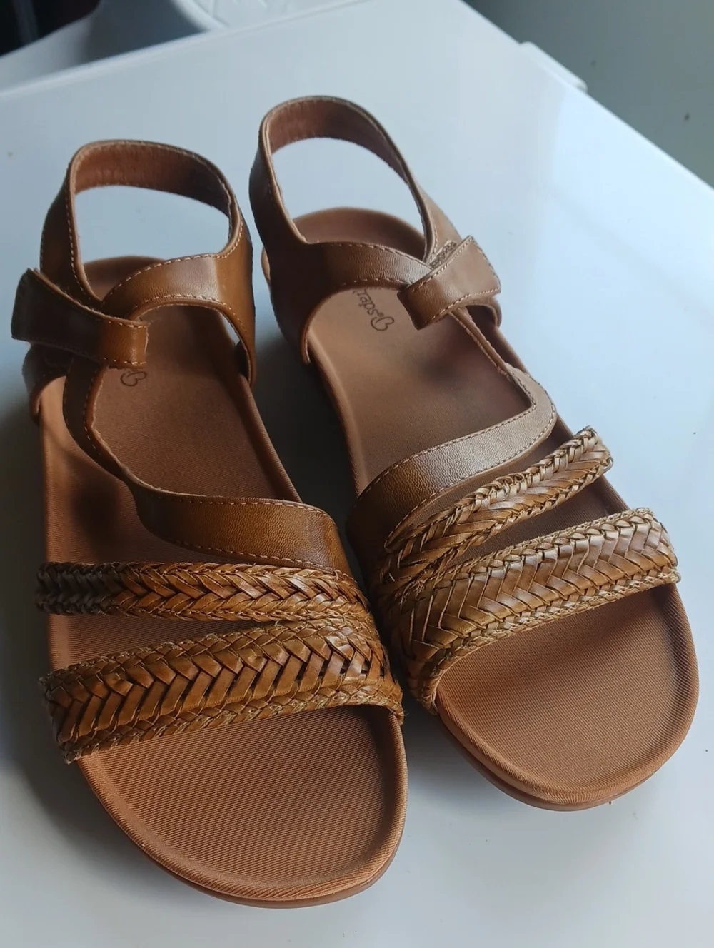 Baretraps Brown Adjustable Womans Size 10